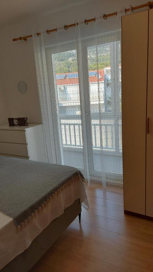 Apartment Tre Strade Baška Voda エクステリア 写真