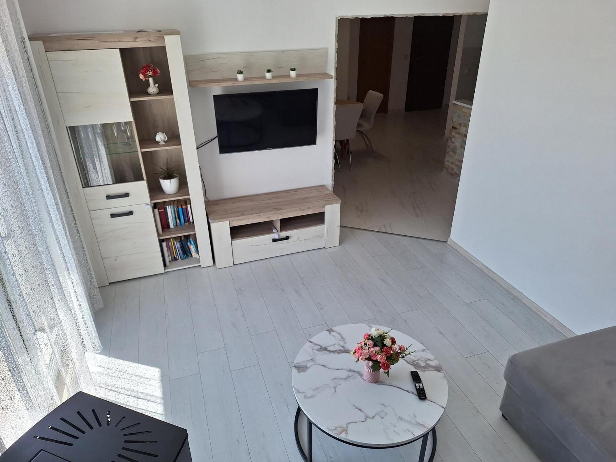 Apartment Tre Strade Baška Voda エクステリア 写真