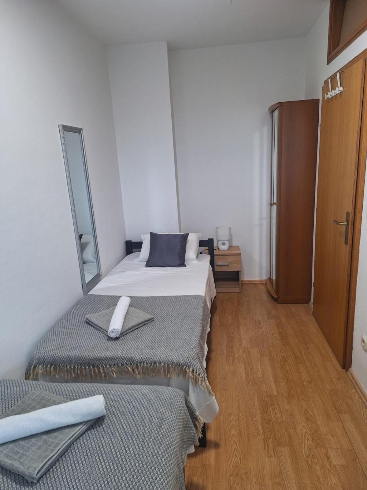 Apartment Tre Strade Baška Voda エクステリア 写真